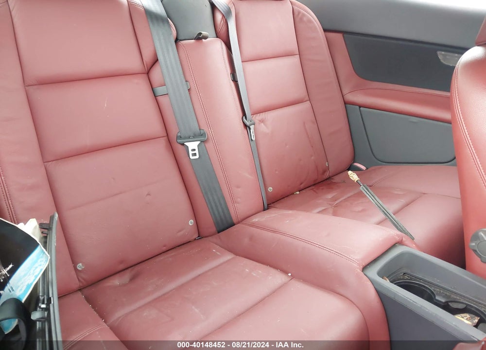 2011 VOLVO C70 T5 VIN: YV1672MC5BJ107073