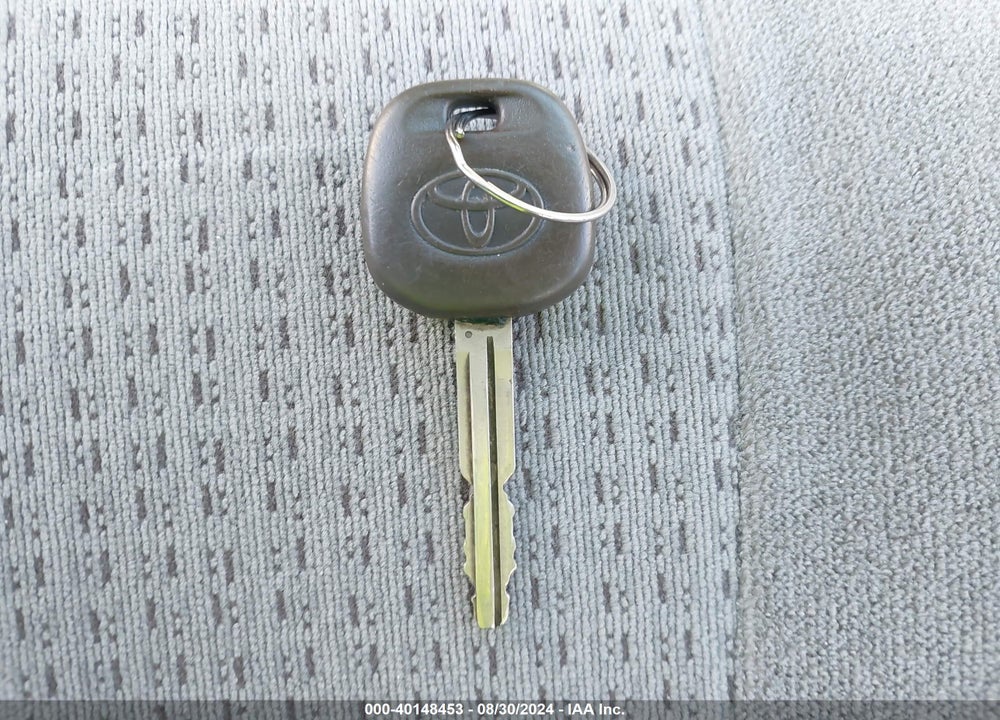 2007 TOYOTA COROLLA CE VIN: JTDBR32E370101830