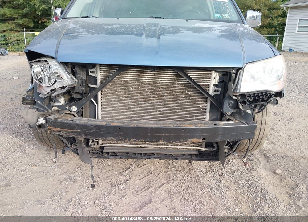 2012 CHRYSLER TOWN & COUNTRY VIN: 2C4RC1CG2CR169198