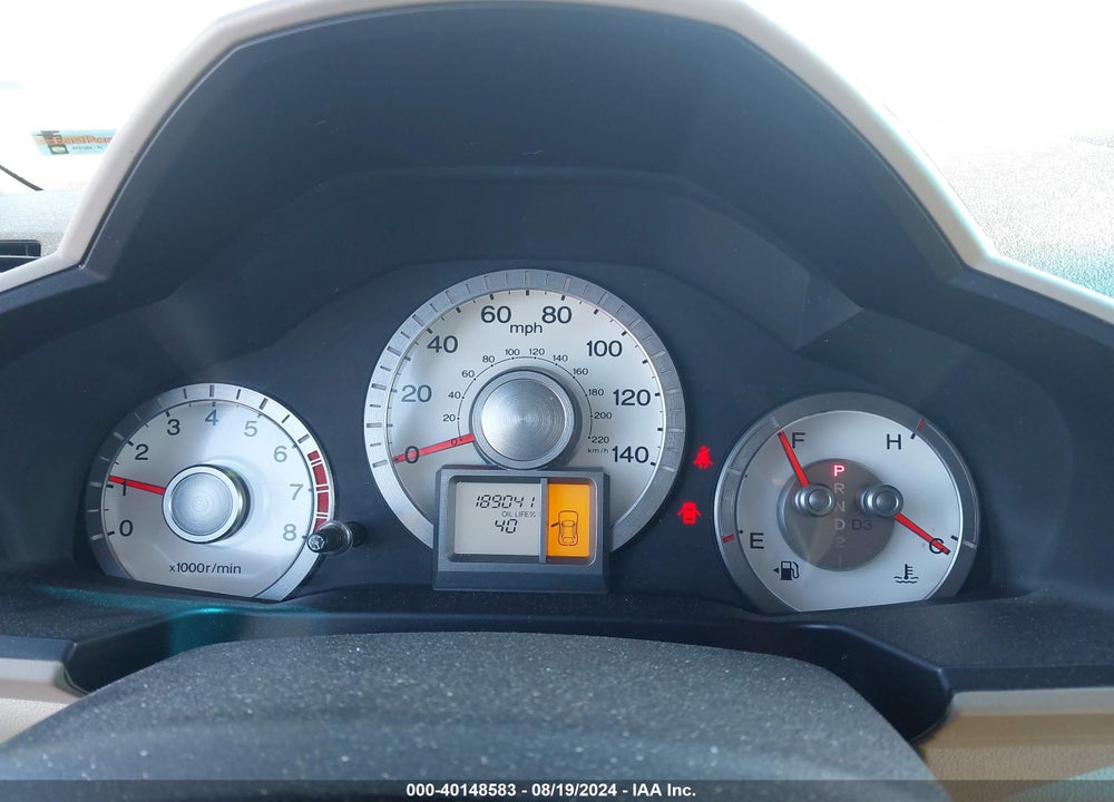 2011 HONDA PILOT LX VIN: 5FNYF3H2XBB049204