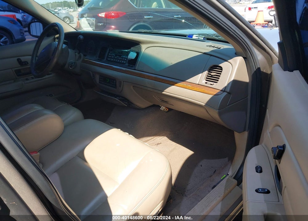 2003 FORD CROWN VICTORIA LX VIN: 2FAFP74W93X123840