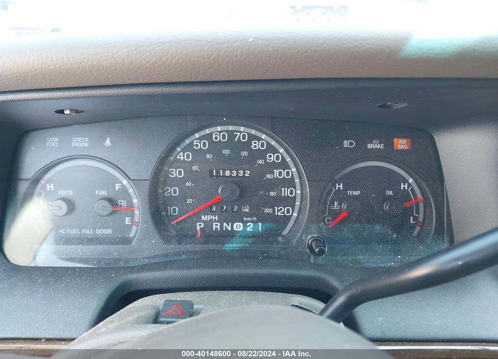 2003 FORD CROWN VICTORIA LX VIN: 2FAFP74W93X123840