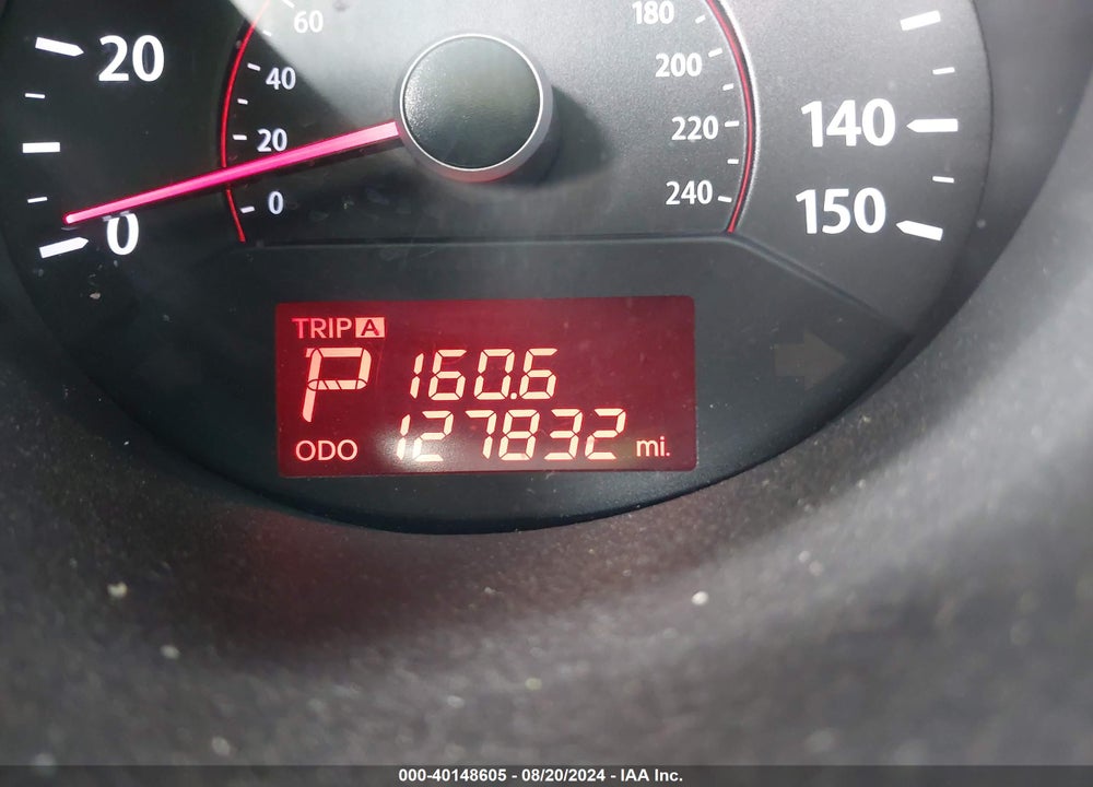 2013 KIA SORENTO LX VIN: 5XYKT4A69DG323263