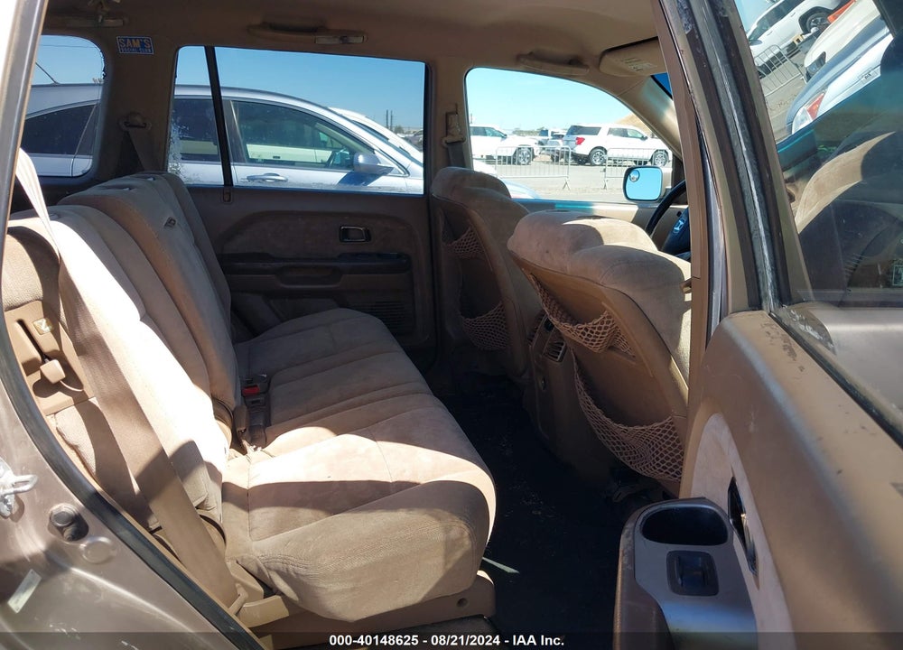2004 HONDA PILOT EX VIN: 2HKYF18464H575243