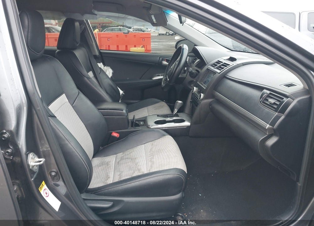 2013 TOYOTA CAMRY SE VIN: 4T1BF1FK4DU658579