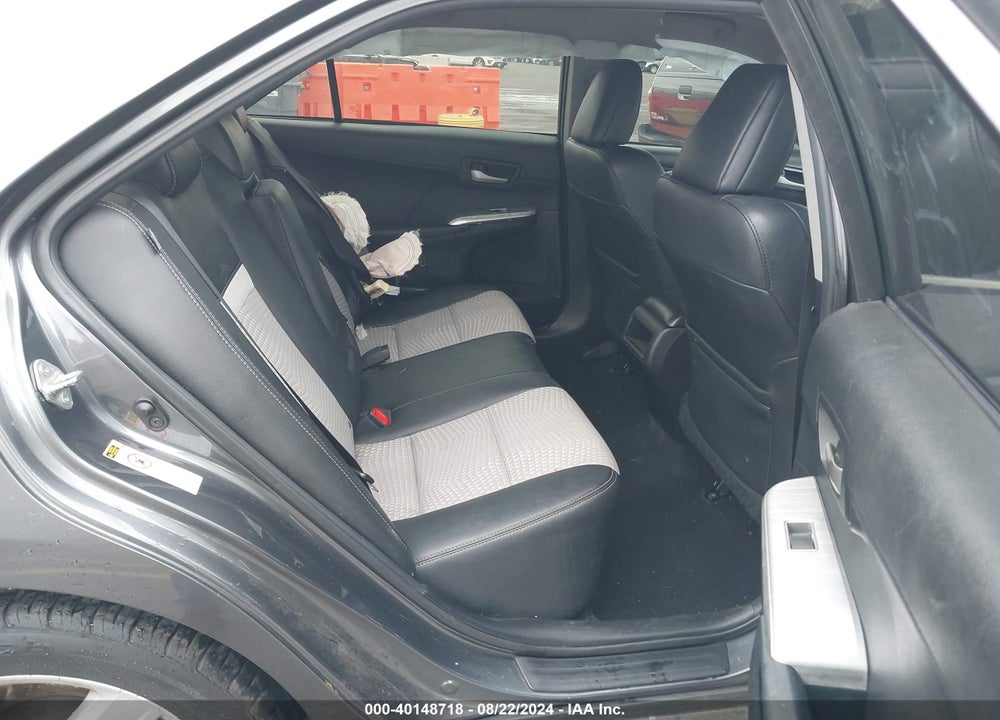 2013 TOYOTA CAMRY SE VIN: 4T1BF1FK4DU658579