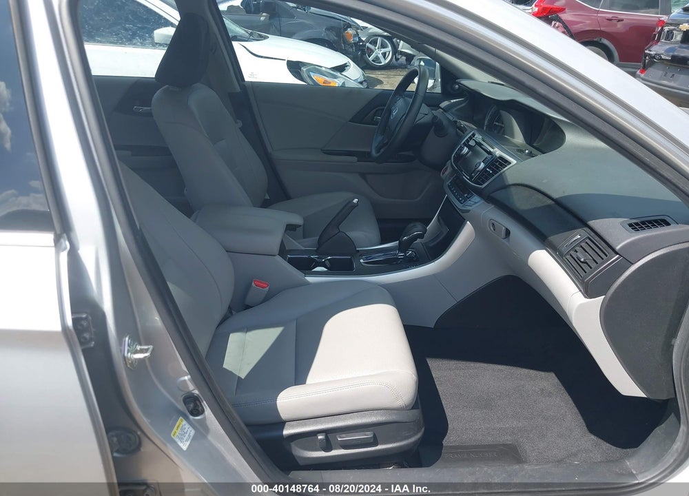 2015 HONDA ACCORD EX-L V-6 VIN: 1HGCR3F88FA030871