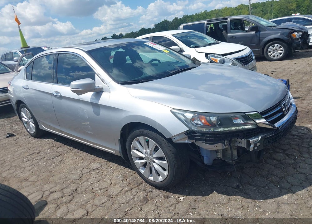 2015 HONDA ACCORD EX-L V-6 VIN: 1HGCR3F88FA030871