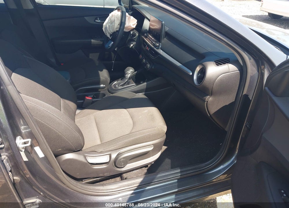2021 KIA FORTE LXS VIN: 3KPF24AD7ME333497