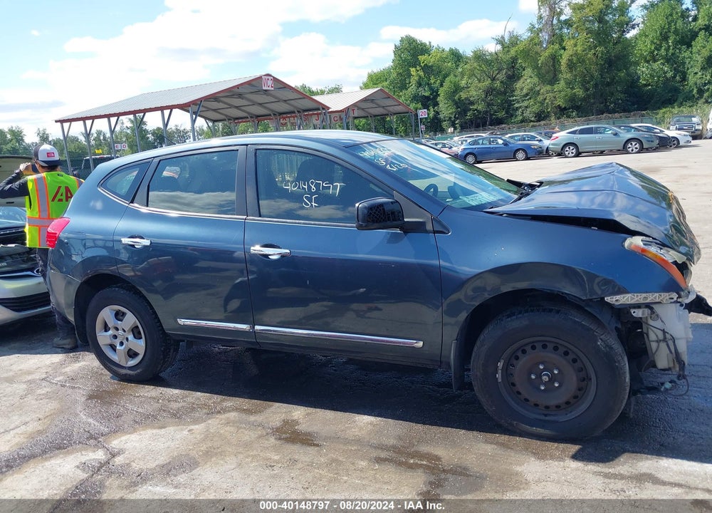 2014 NISSAN ROGUE SELECT S VIN: JN8AS5MV2EW715209
