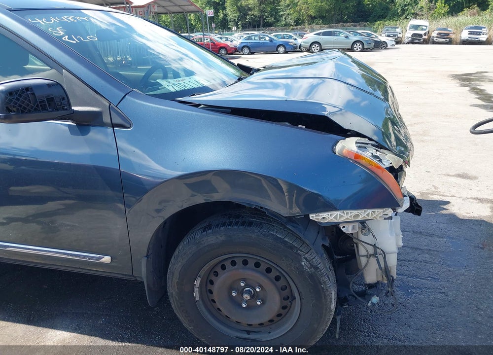 2014 NISSAN ROGUE SELECT S VIN: JN8AS5MV2EW715209