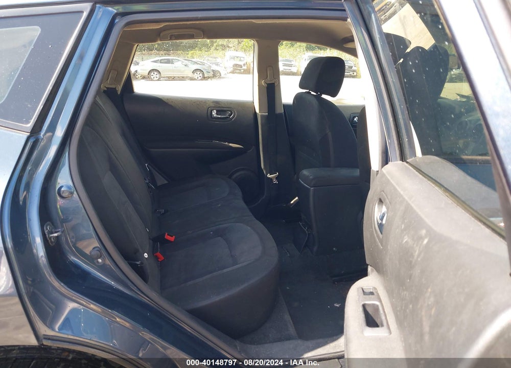 2014 NISSAN ROGUE SELECT S VIN: JN8AS5MV2EW715209