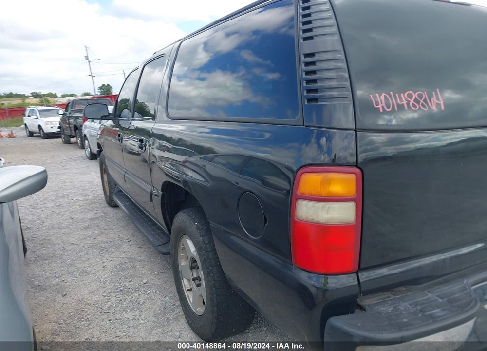 2003 CHEVROLET SUBURBAN 1500 LS VIN: 3GNEC16Z73G122581