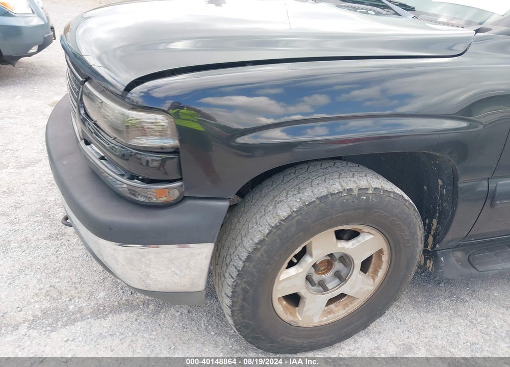 2003 CHEVROLET SUBURBAN 1500 LS VIN: 3GNEC16Z73G122581