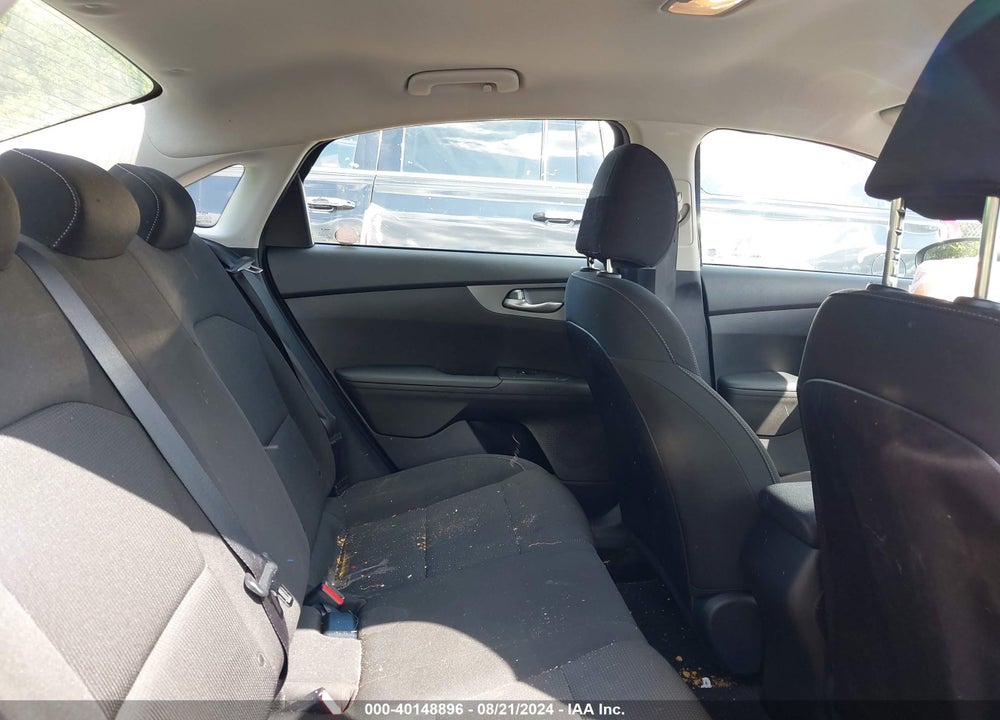 2021 KIA FORTE FE VIN: 3KPF24AD5ME394637