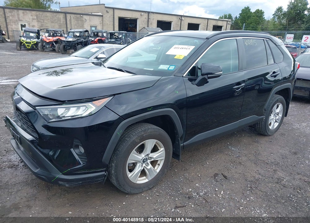 2021 TOYOTA RAV4 XLE VIN: 2T3P1RFV7MW166116