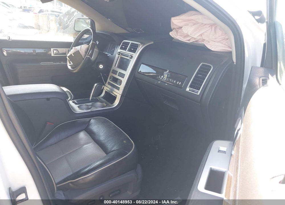2009 LINCOLN MKX VIN: 2LMDU88C89BJ11233