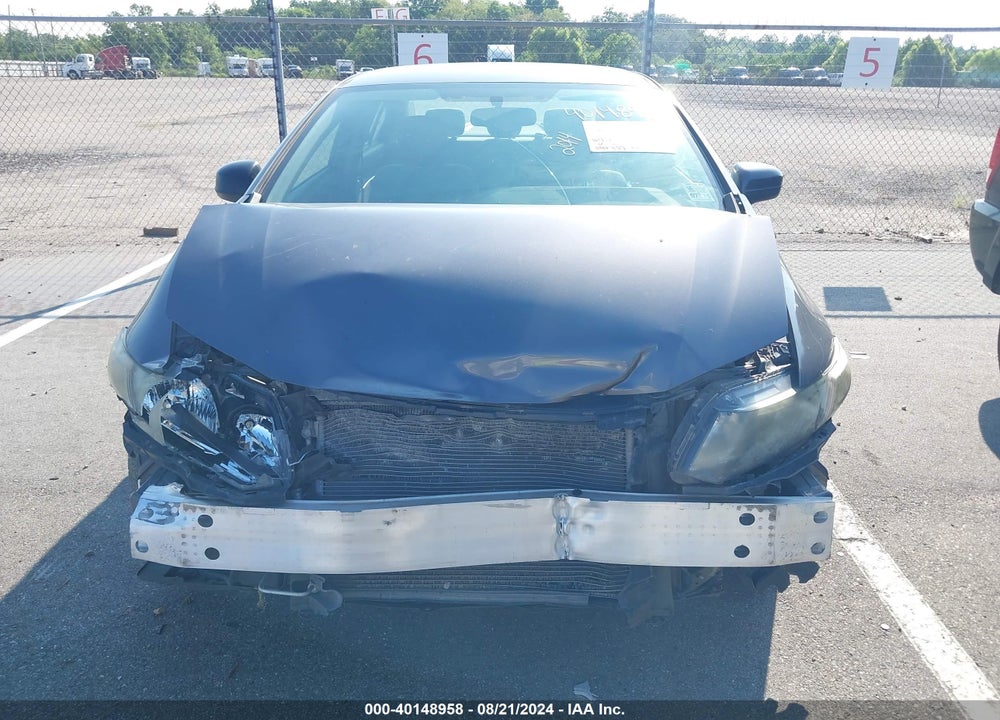 2014 HONDA CIVIC LX VIN: 2HGFB2F58EH518641