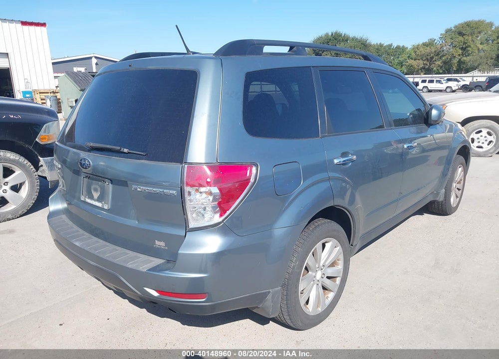 2011 SUBARU FORESTER 2.5X PREMIUM VIN: JF2SHBCC5BH714537