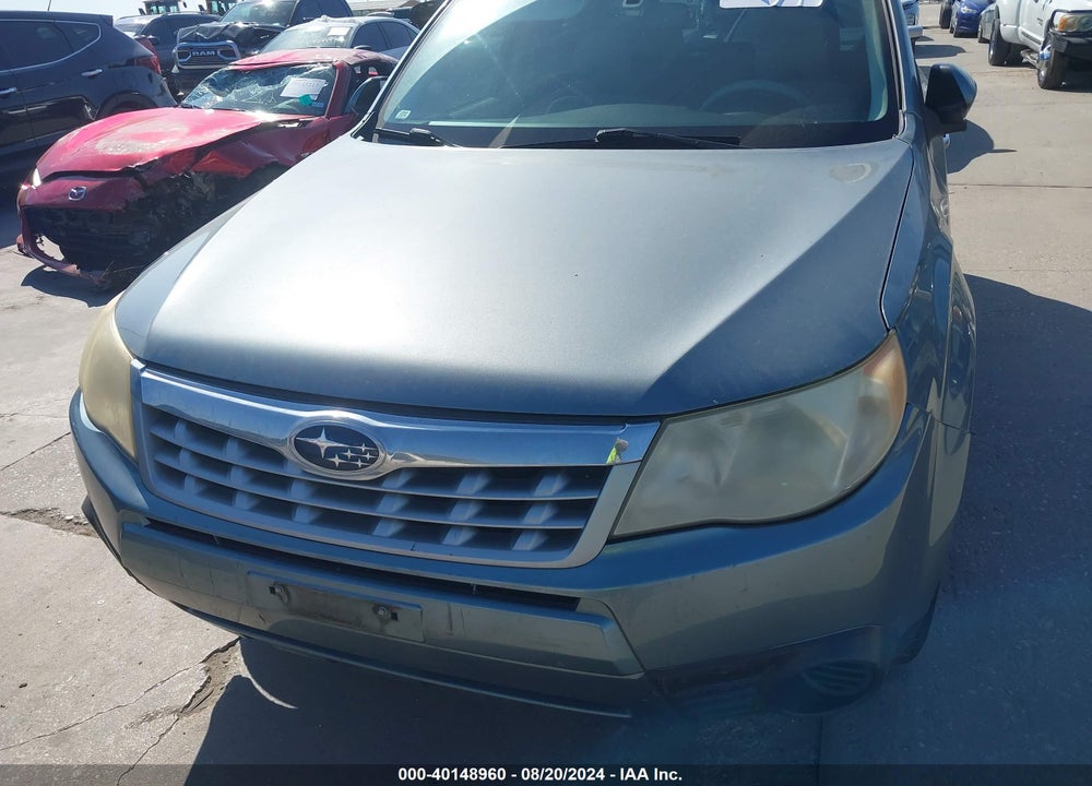 2011 SUBARU FORESTER 2.5X PREMIUM VIN: JF2SHBCC5BH714537