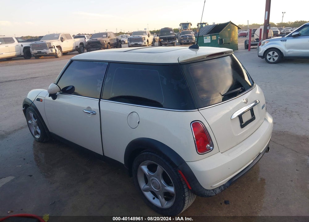 2005 MINI COOPER VIN: WMWRC33585TJ71282