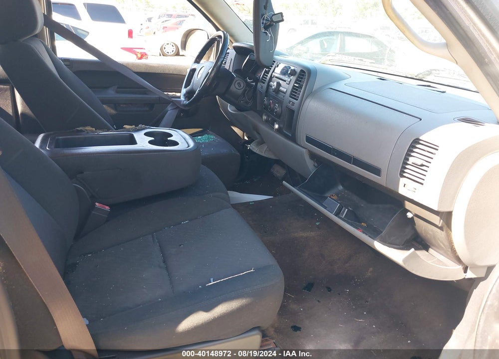 2011 CHEVROLET SILVERADO 1500 VIN: 3GCPCREA8BG230282