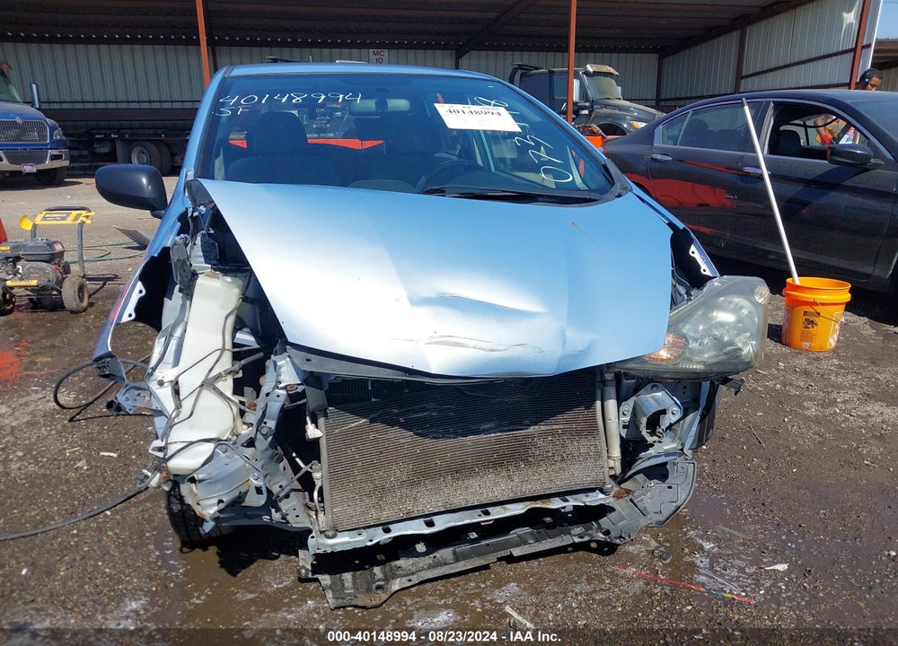 2009 HONDA FIT VIN: JHMGE88279S073998