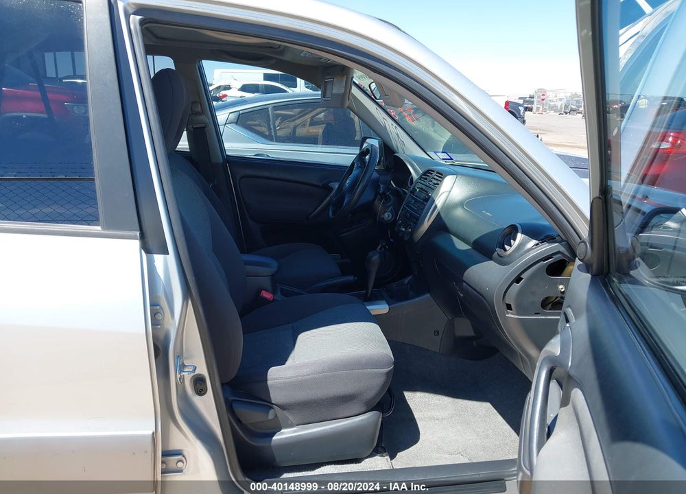 2005 TOYOTA RAV4 VIN: JTEGD20V550047327