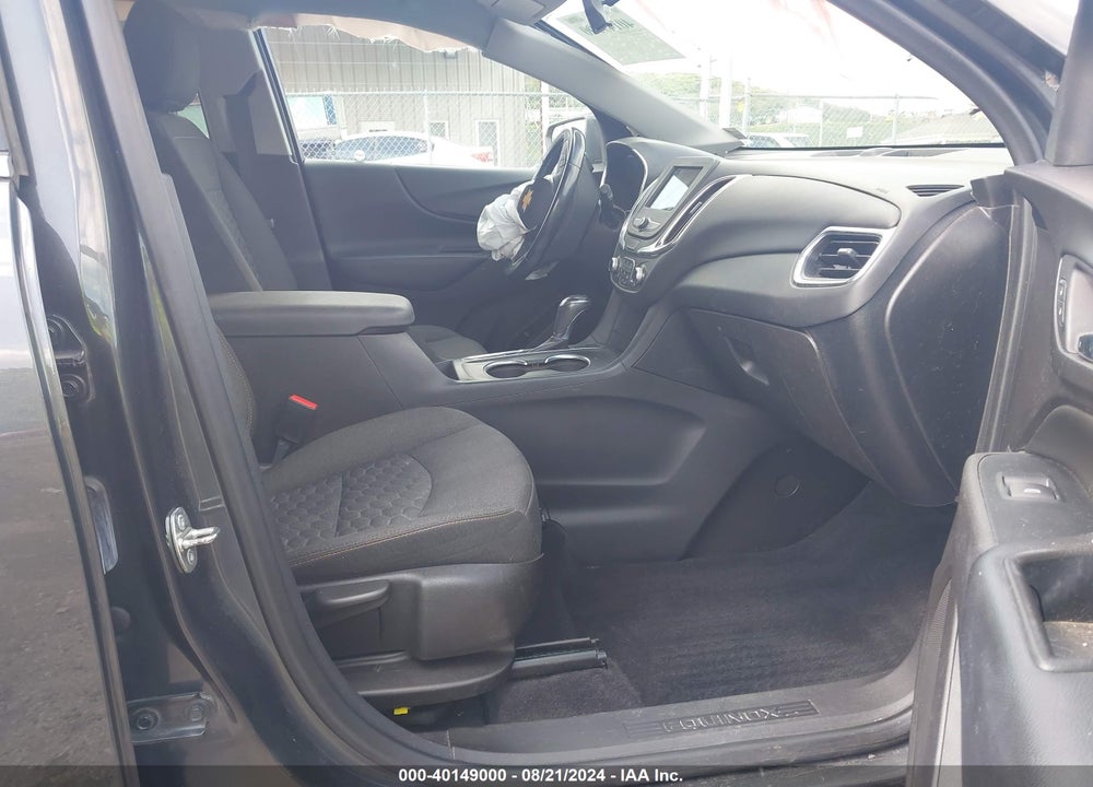 2019 CHEVROLET EQUINOX LT VIN: 3GNAXUEV3KS585400