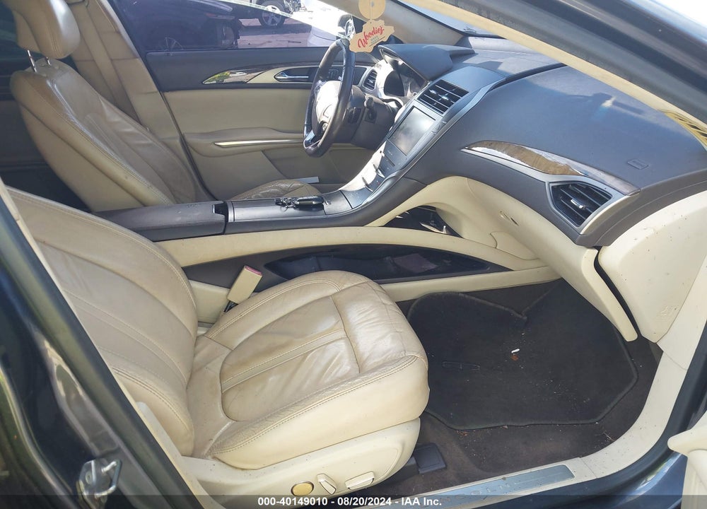 2013 LINCOLN MKZ VIN: 3LN6L2G99DR822086