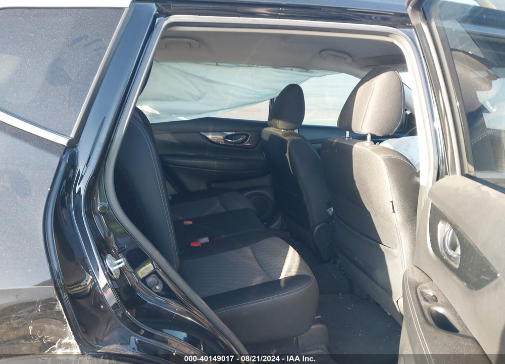 2017 NISSAN ROGUE VIN: JN8AT2MT7HW382116