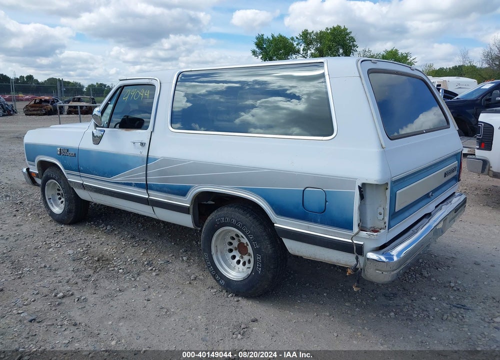 1989 DODGE RAMCHARGER AD-100 VIN: 3B4GE17Y6KM944979