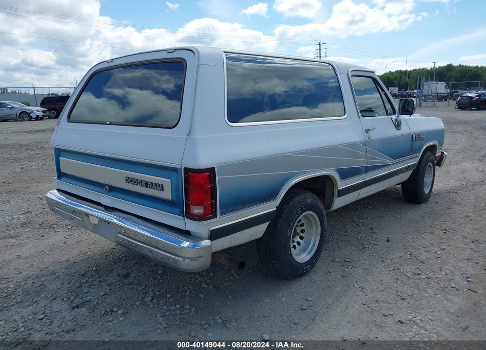 1989 DODGE RAMCHARGER AD-100 VIN: 3B4GE17Y6KM944979