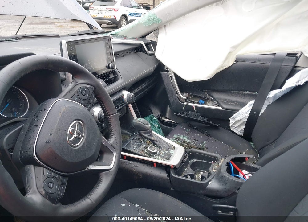 2019 TOYOTA RAV4 HYBRID XLE VIN: 2T3RWRFV3KW012297