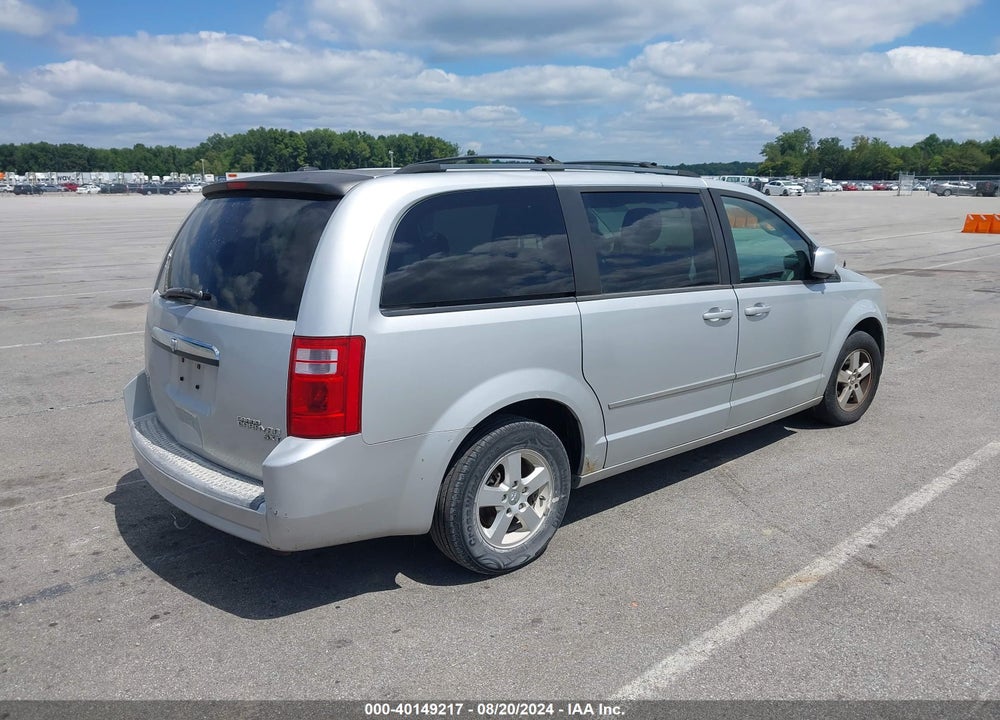 2010 DODGE GRAND CARAVAN SXT VIN: 2D4RN5D13AR180416