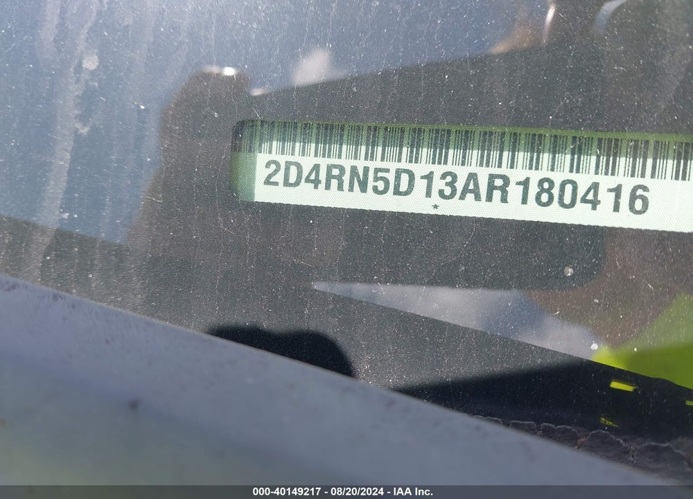 2010 DODGE GRAND CARAVAN SXT VIN: 2D4RN5D13AR180416