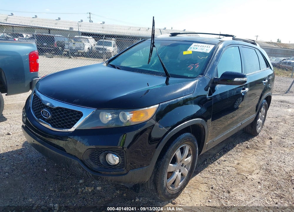 2012 KIA SORENTO LX VIN: 5XYKT4A61CG226136