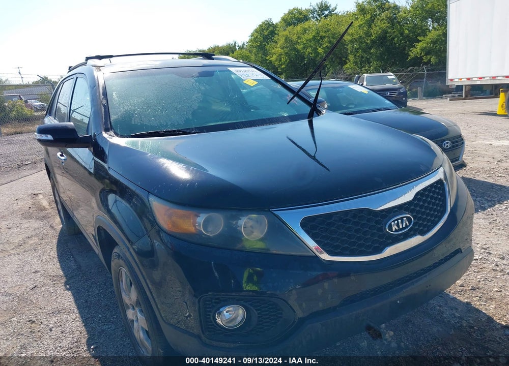 2012 KIA SORENTO LX VIN: 5XYKT4A61CG226136