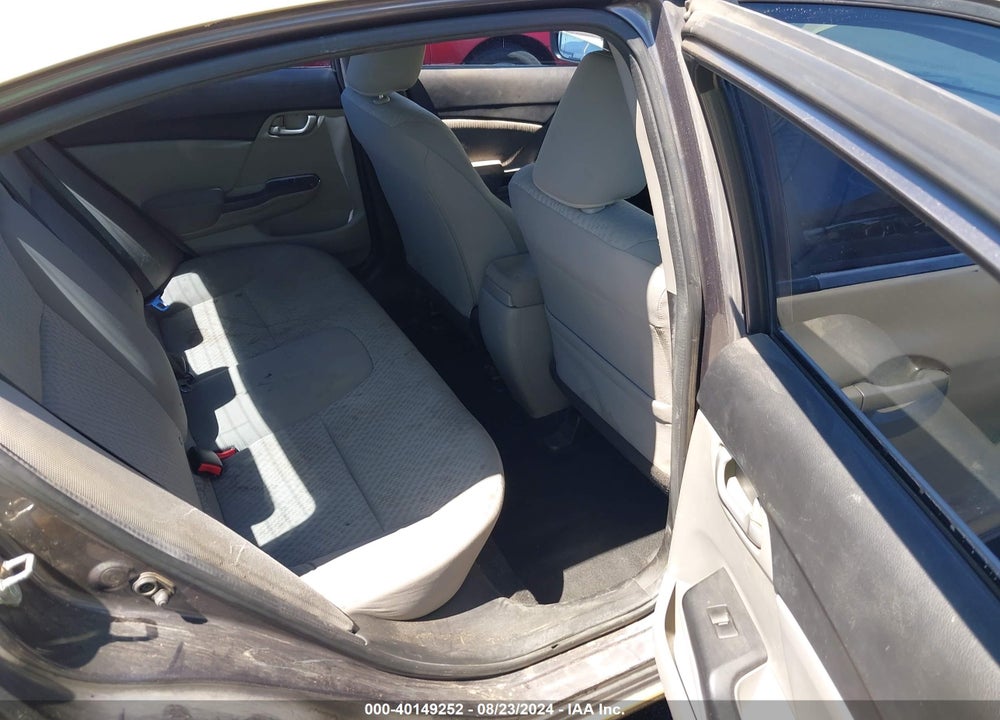 2015 HONDA CIVIC LX VIN: 19XFB2F53FE091445