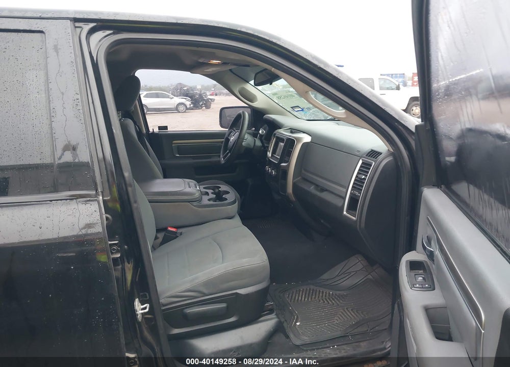 2013 RAM 1500 SLT VIN: 1C6RR6GP8DS608935