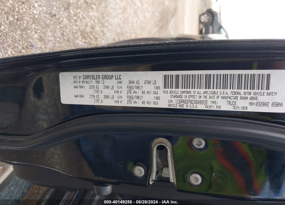 2013 RAM 1500 SLT VIN: 1C6RR6GP8DS608935