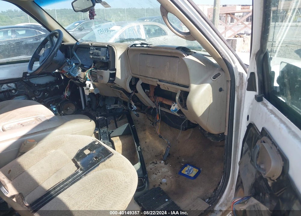1999 GMC YUKON VIN: 1GKEC13R0XJ804675