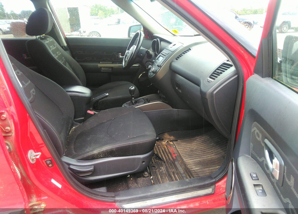 2013 KIA SOUL VIN: KNDJT2A63D7621188