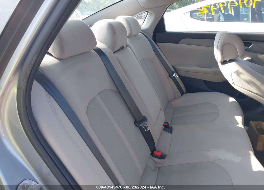 2017 HYUNDAI SONATA VIN: 5NPE24AF6HH568505