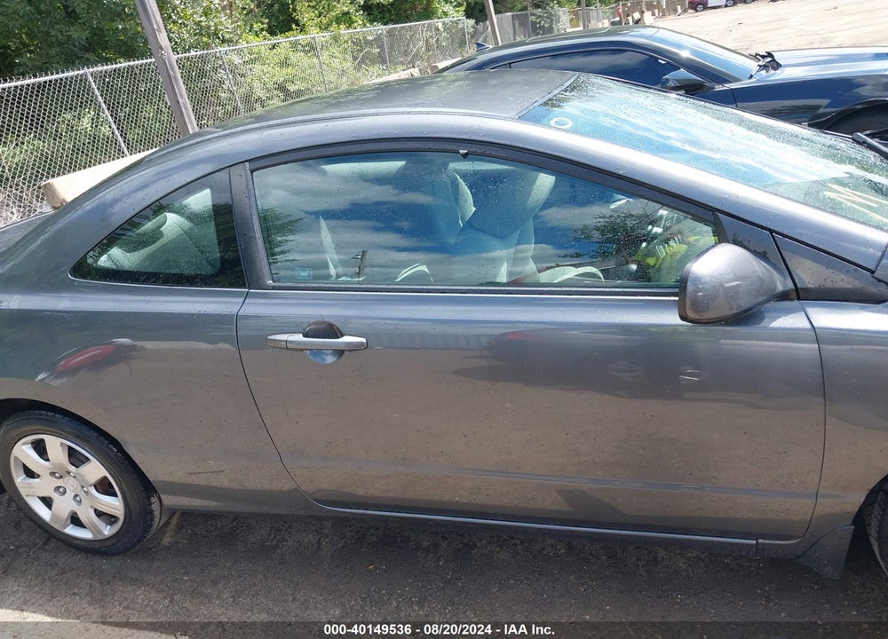 2010 HONDA CIVIC LX VIN: 2HGFG1B60AH527211