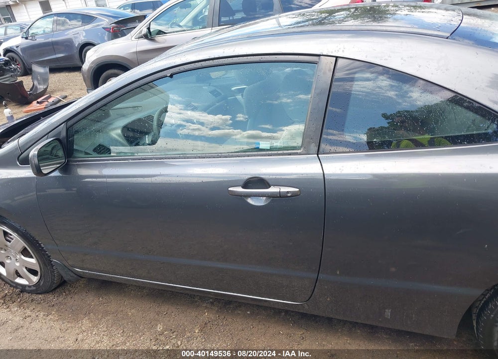 2010 HONDA CIVIC LX VIN: 2HGFG1B60AH527211