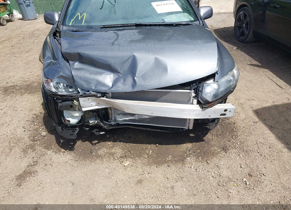 2010 HONDA CIVIC LX VIN: 2HGFG1B60AH527211
