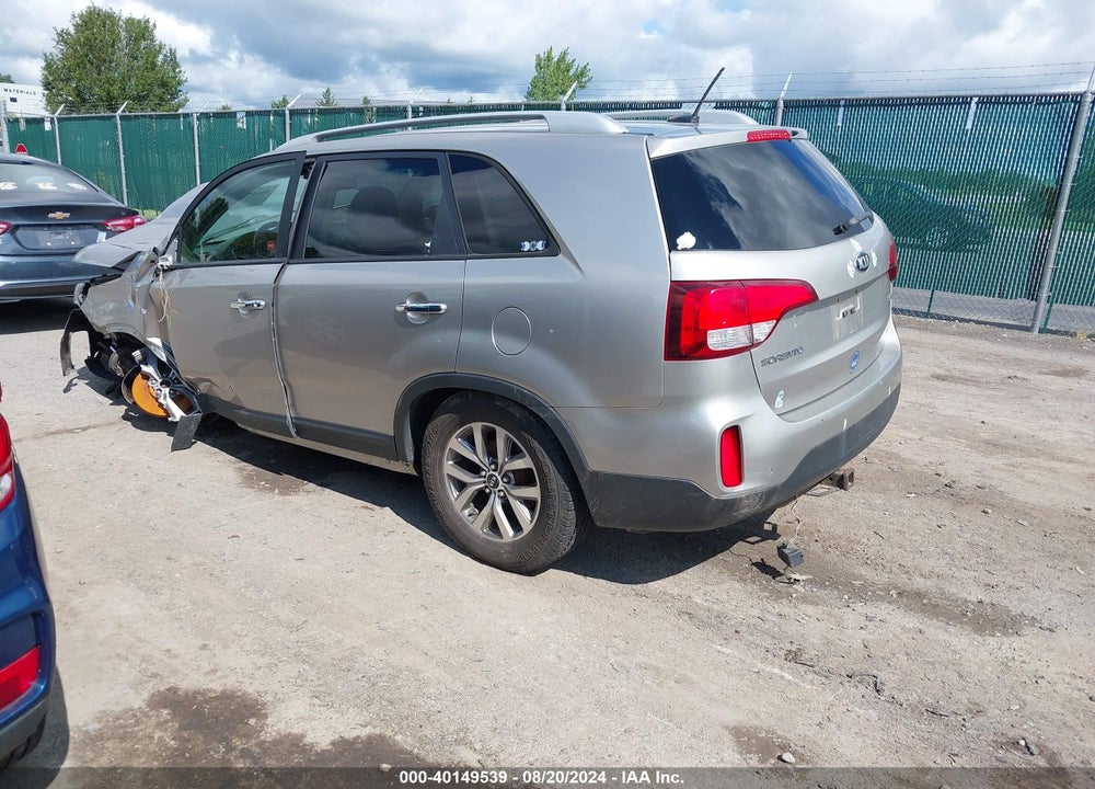 2014 KIA SORENTO LX VIN: 5XYKTCA6XEG527713