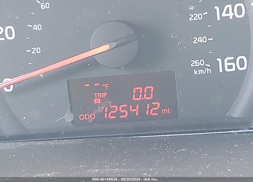 2014 KIA SORENTO LX VIN: 5XYKTCA6XEG527713