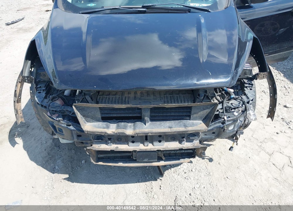 2019 FORD ESCAPE SEL VIN: 1FMCU0HD0KUB20400